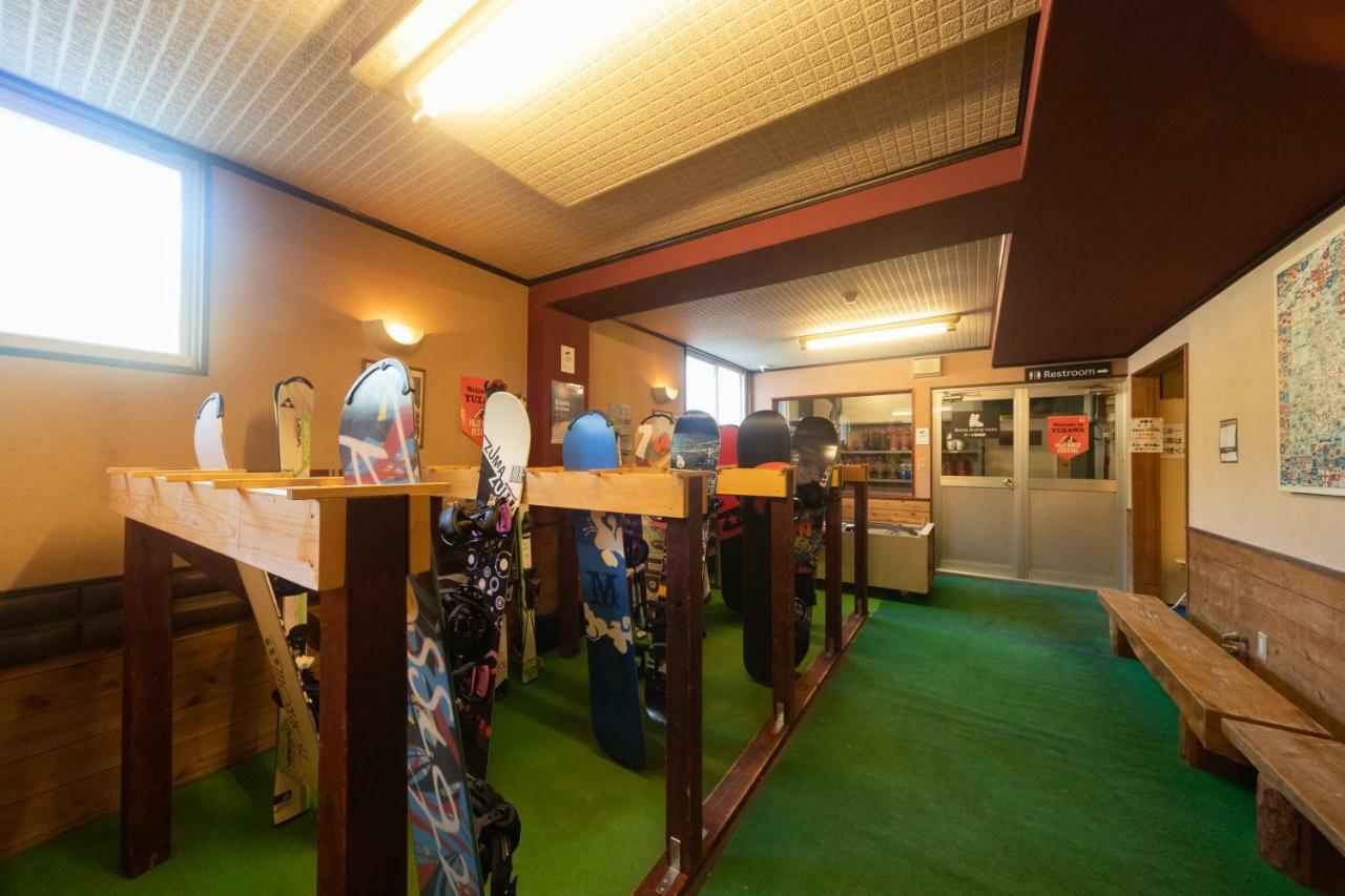 Kagura White Horse Inn Yuzawa  Esterno foto